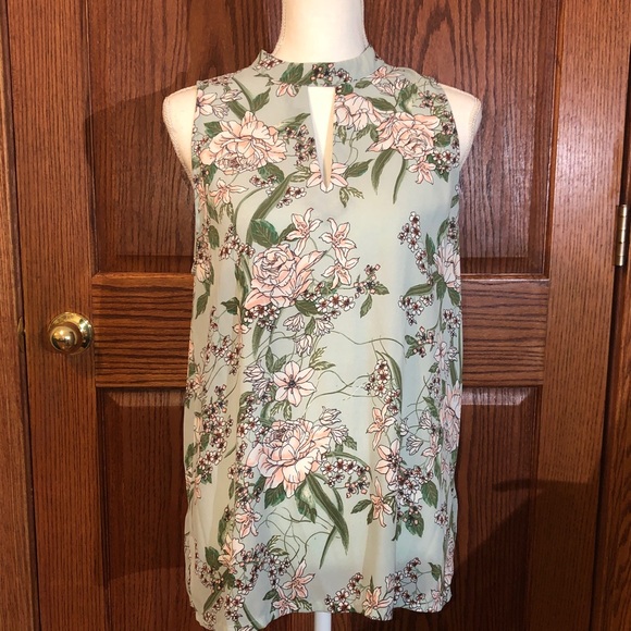 LOFT Tops - LOFT Sleeveless Floral Blouse - Light Green